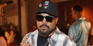 ice-cube-attends-the-nahmias-ss25-menswear-show-at-pan-pacific-park-on-june-09-2024-in-los-angeles-california.jpg
