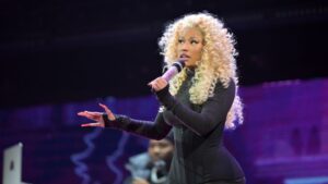 nicki-minaj-GRID.jpg