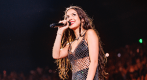 olivia-rodrigo-kisscam.png