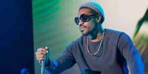rapper-andre-3000-performs-on-stage-during-the-2016-one-musicfest-at-lakewood-amphitheatre-on-september-10-2016-in-atlanta-geo.jpg