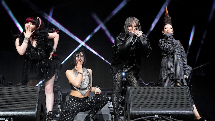 2ne1-2.jpg