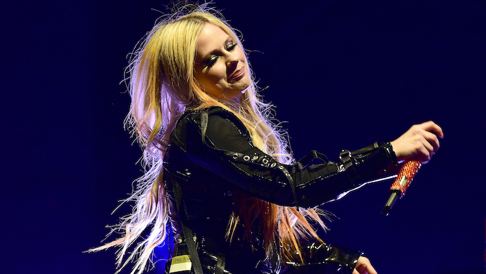 avril-lavigne-grid.jpeg