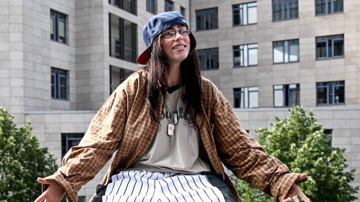 billie-eilish-2.jpg