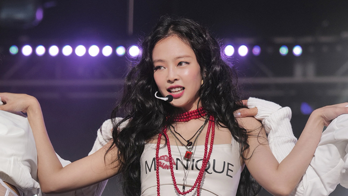 JENNIE-JIMMY-KIMMEL-LIVE-2024-710x400-1.jpg