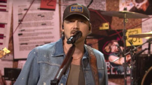 Morgan-Wallen-Im-The-Problem-SNL-2025-Screenshot-710x400-1.jpg