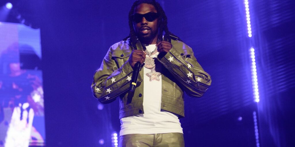 atlanta-ga-january-14-editor-note-a-lens-filter-was-used-in-this-image-rapper-young-scooter-performs-during-future.jpg