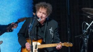 bob-dylan-GRID.jpg
