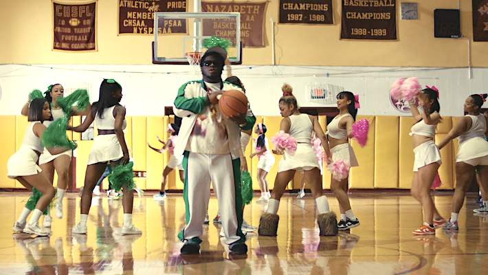 cash-cobain-dunk-video-1.png
