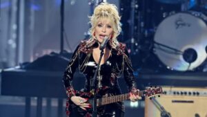dolly-parton-GRID.jpg
