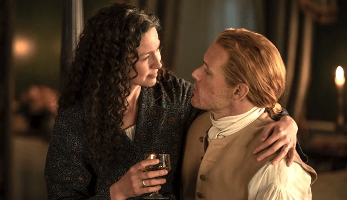 outlander-claire-jamie-feat.jpg