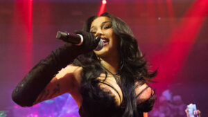 Cardi-B-New-Years-Eve-E11EVEN-Miami-2024-710x400-1.jpg