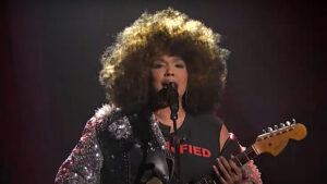 Lizzo-Love-In-Real-Life-Still-Bad-SNL-screenshot-2025-710x400-1.jpg