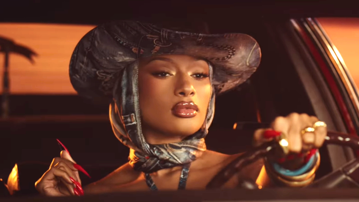 Megan-Thee-Stallion-Whenever-video-screengrab-2025-710x400-1.jpg
