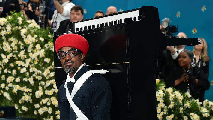 Andre-3000-Met-Gala-2025-710x400-1.jpg