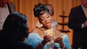 Summer-Walker-Spend-It-Music-Video-Screengrab-2025-710x400-1.jpg