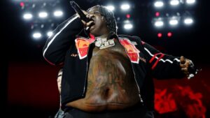 bigxthaplug-copy.jpg