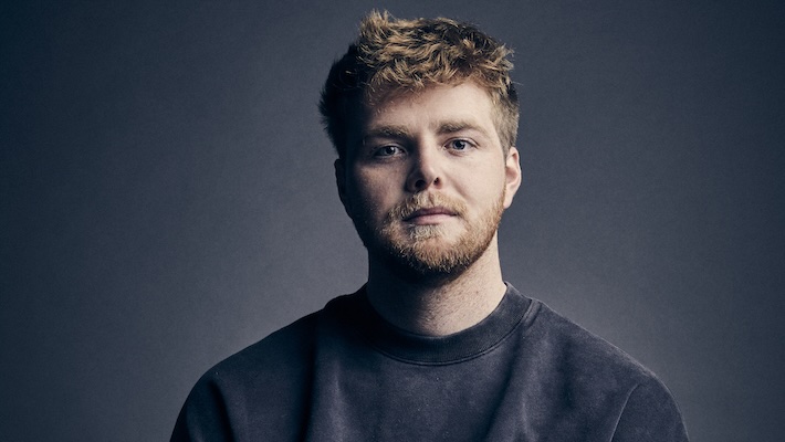 Alex-Warren-2025-Atlantic-Records-grid.jpeg