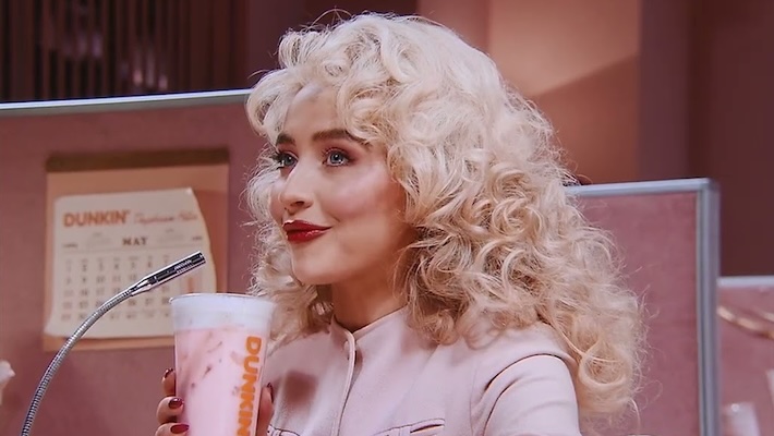 Sabrina-Carpenter-Dunkin-2025-grid.jpg