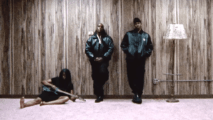 clipse-chains-whips-video.png