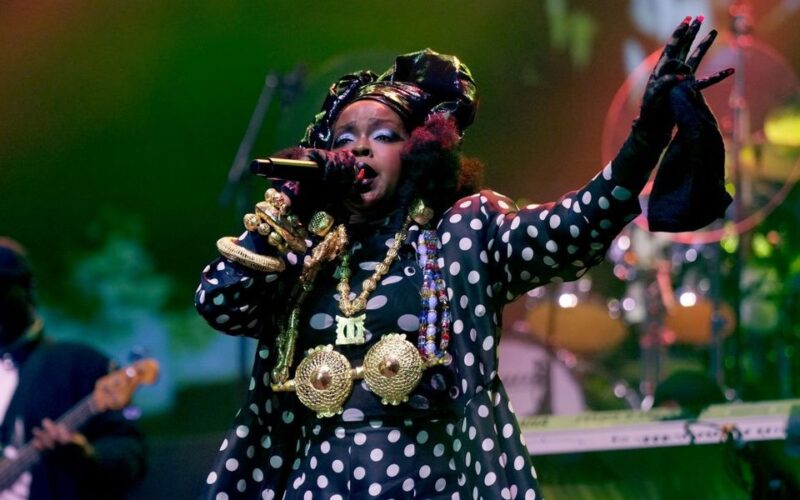 ms-lauryn-hill-performs-onstage-during-day-1-of-the-2025-essence-festival-of-culture-presented-by-coca-cola-at-caesars-superdom.jpg