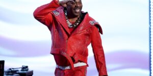 busta-rhymes-performs-onstage-during-the-2025-espy-awards-at-dolby-theatre-on-july-16-2025-in-hollywood-california.jpg
