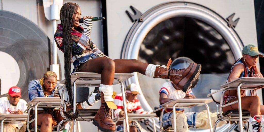 doechii-performs-during-lollapalooza-at-grant-park-on-august-02-2025-in-chicago-illinois.jpg