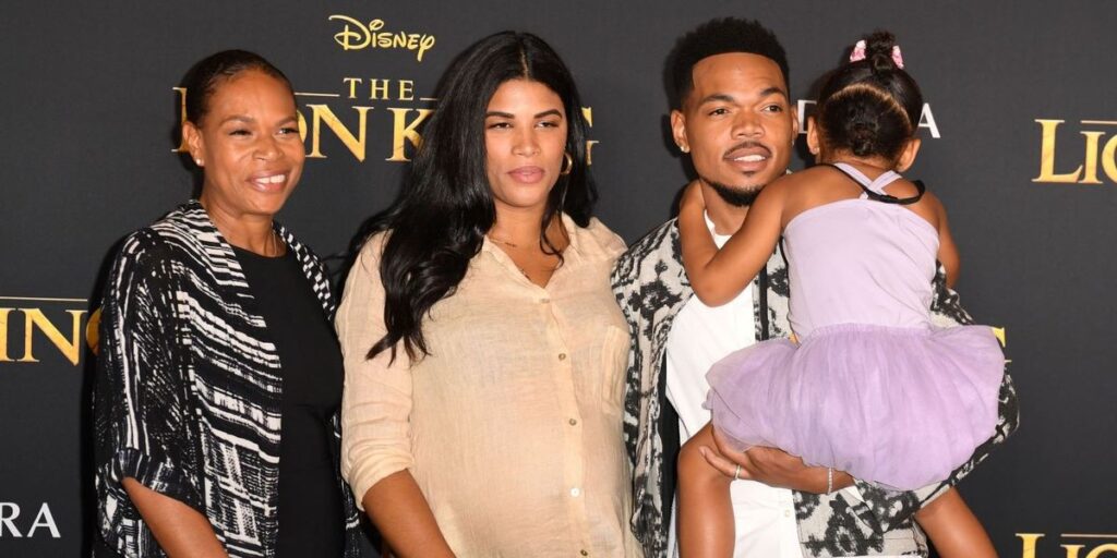 us-rapper-chance-the-rapper-wife-kirsten-corley-c-and-daughter-kensli-bennett-arrive-for-the-world-premiere-of-disney-s-the.jpg